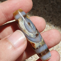 BD 29 HIMALAYAN Indo Tibetan Central Asian Rusted 2 eye Agate bead