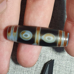 N#43 Himalayan Indo Tibetan Decorated Agate Eyes Patterns Dzi Amulet Bead