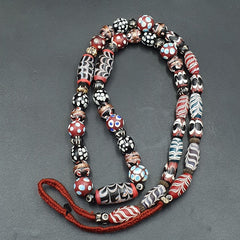 Vintage Feather Pattern Skunk Dotted Trade Beads Beaded Necklace