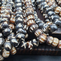 Lot 10 Old Tibetan Carving Necklace Tribal Decorated Beads Strands #B10