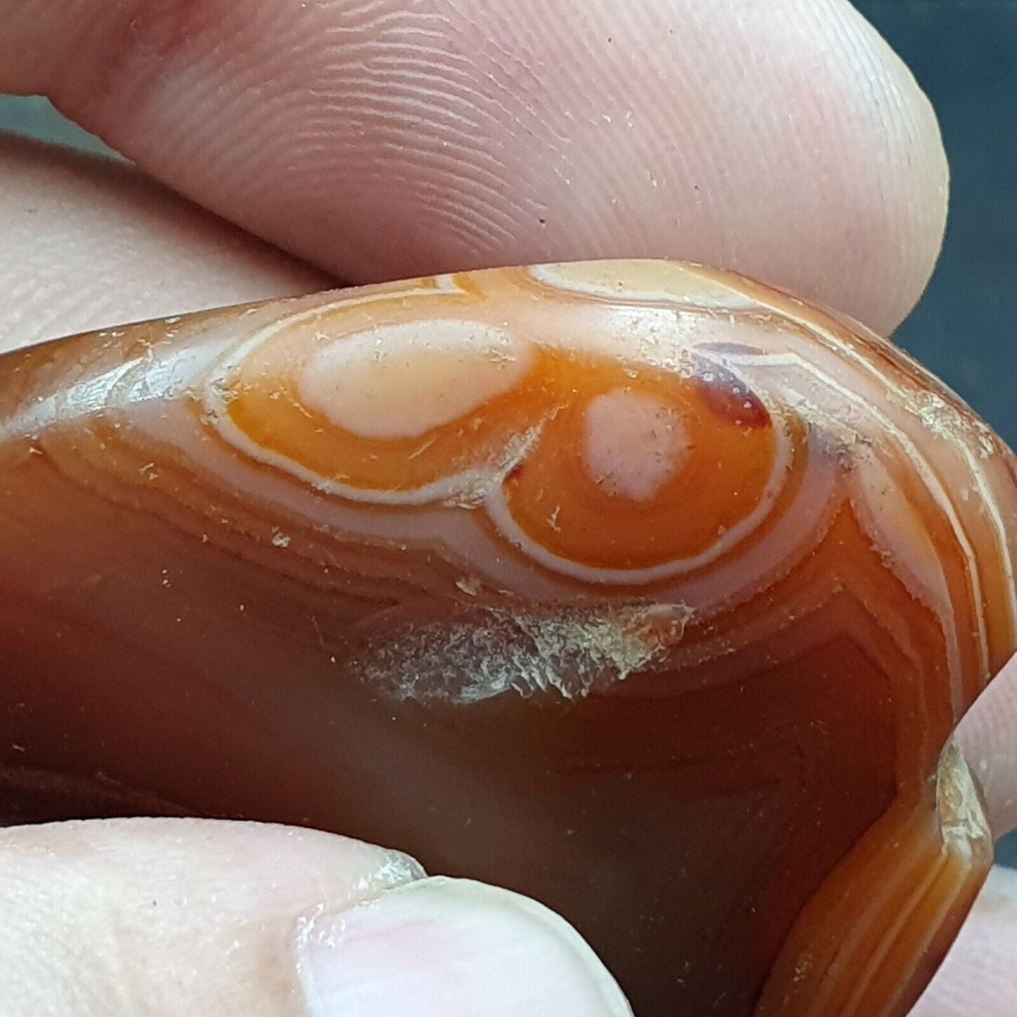 驚人的古代古董心形紅玉髓瑪瑙石珠護身符