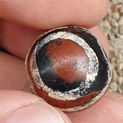 ETA-6 Antique Tibetan Etched Agate Bead Decorated Carnelian Beads