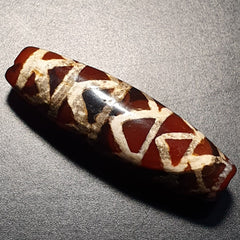 Rare Pattern HIMALAYAN Nepalese Tibetan South East Asian Etched Agate bead