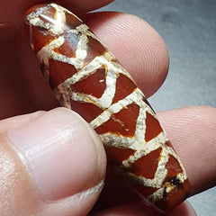 Rare Pattern HIMALAYAN Nepalese Tibetan South East Asian Etched Agate bead