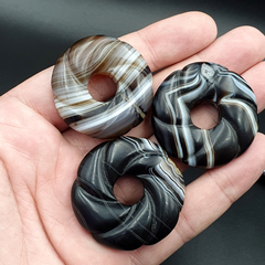 Lot 3 Old Himalayan Indo Tibetan Suleimani Carving Agate Donut Amulet Bead #1117