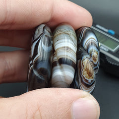 Lot 3 Old Himalayan Indo Tibetan Suleimani Carving Agate Donut Amulet Bead #1117