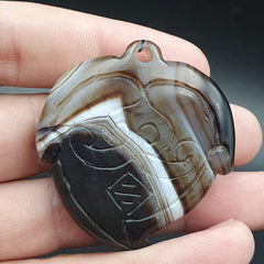 Vintage Himalayan Indo Tibetan Suleimani Carving Agate Amulet Bead #121