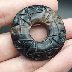 Old Himalayan Indo Tibetan Suleimani Carving Agate Donut Amulet Bead #1117