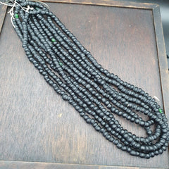 Vintage BEAUTIFUL OLD AFRICAN Black GLASS TRADE ANTIQUE BEADs Strand 7-8mm
