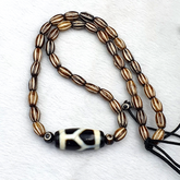 Vintage Himalayan Indo Tibetan rare eye LINES Patterns Dzi spiritual Amulet Bead