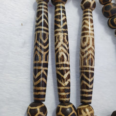 RARE Very Old PUMTEK BEADS Necklace Palmwood Great Patterns Necklace NC22