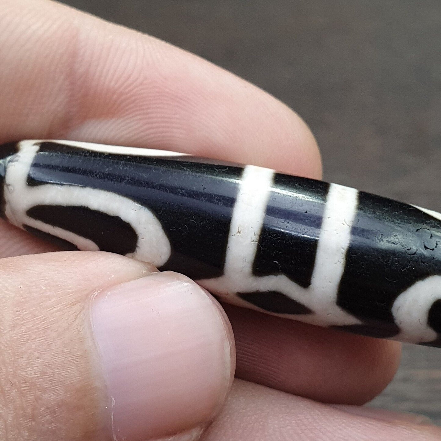 獨特稀有圖案西藏瑪瑙 6 眼瑪瑙石天珠護身符