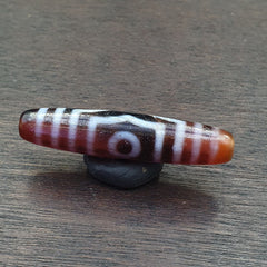 INDO TIBETAN Himalayan 3 Totem Eyes Red Agate bead Amulet Dzi