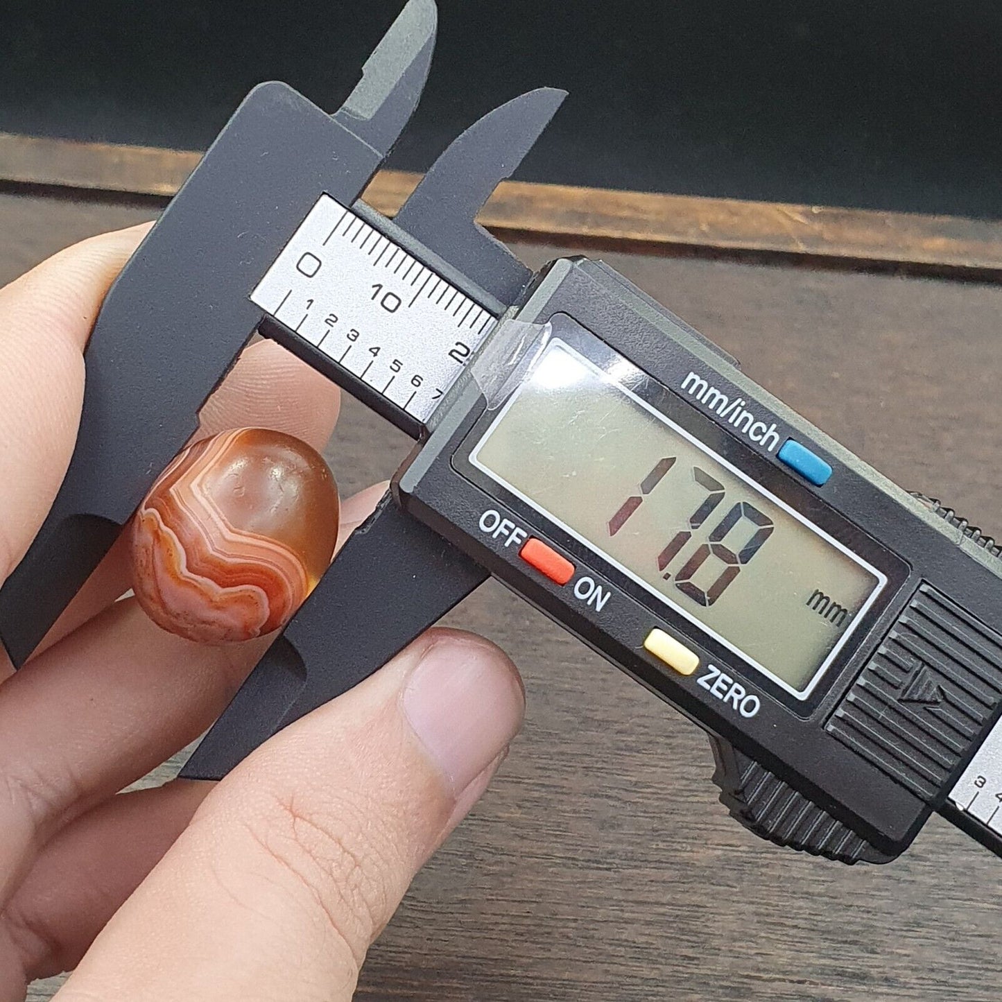 最稀有的古代喜馬拉雅紅瑪瑙石珠護身符
