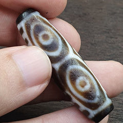 Old Indo Tibetan Agate 6 Eyes in eyes & lines Agate stone Dzi Bead Amulet