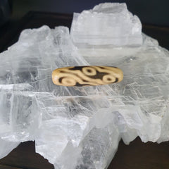 Vintage Old Indo Tibetan Agate Eyes Agate stone Dzi Bead Amulet