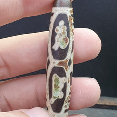 Very Unique Vintage Old Tibetan Agate Eyes Agate stone Dzi Bead Amulet
