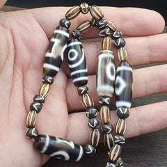 Vintage Antique Indo Tibetan Agate Beads Dzi Necklace