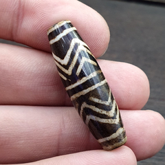 Vintage South Asian Burma Old Pumtek pyu beads petrified Wood Stone bead