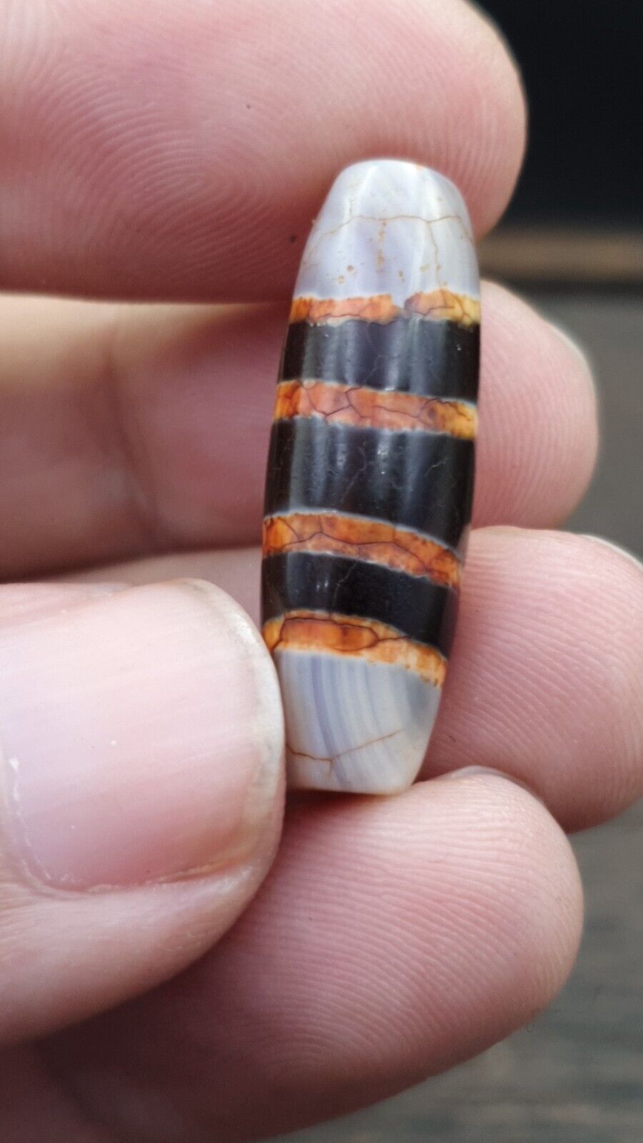 古董生鏽西藏 4 條紋天珠瑪瑙珠老護身符西藏天珠吊墜