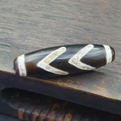 Wonderful Himalayan Tibetan Rare pattern Dzi Bead Amulet Eyes agate bead