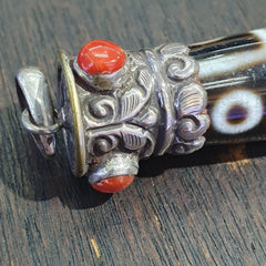 Coral 925 Sterling Silver 9 Eyes Tibetan Nepalese dzi bead Agate pendant