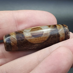 Tibetan Rusted Eyes Agate stone Dzi Bead Amulet BD-25-10