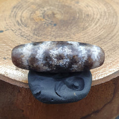 Tibetan Rusted Eyes Agate stone Dzi Bead Amulet BD-25-6