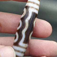 Tibetan 5 Eyes Agate stone Dzi Bead Amulet AG-1