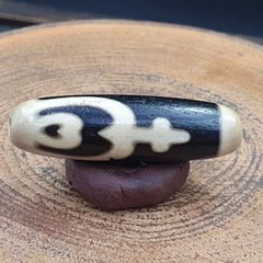 Vintage Old Tibetan Double Tasso Dzi Bead Amulet