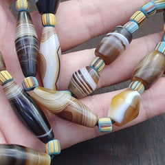 Antique Yemeni Middle Eastern Agate Eyes Patterns Suleimani Agate Necklace