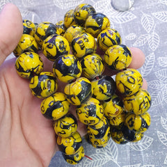 Vintage Yellow Vene Beads Unique Pattern Glass Beaded Strand Necklace 18-19mm