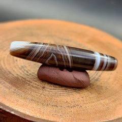 Vintage Old Yemeni Agate Natural Eye Rare pattern Banded Agate Bead YM-1