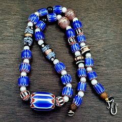 The Timeless Elegance of Venetian Style Blue Chevron Beads Necklace BCN-1