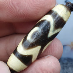 S5 Vintage Old Tibetan 2 Eyes Agate stone Dzi Bead Amulet with 18" wax thread