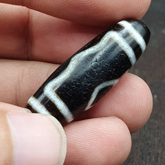 Old Indo Tibetan Agate 3 Diamond Eyes lines Agate stone Dzi Bead Amulet
