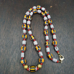 YCH-10 Venetian Style Chevron and White Heart Venetian Feather Beads Necklace