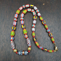 YCH-8 Venetian Style Chevron and White Heart Venetian Feather Beads Necklace