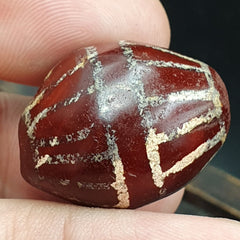 Exquisite Antique Tibetan Etched Agate Bead: A Rare Gem from the Past