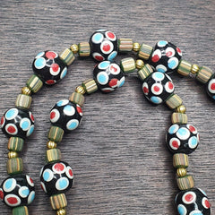 Vintage Venetian Style Chevron Feather Skunk Mix Glass Beads Necklace MX-75