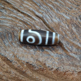 Vintage Old Tibetan 2 eyes in eye Dzi Bead Amulet circle Eyes