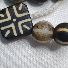 S Asian Burma Necklace Old Pumtek pyu beads petrified Wood Stone
