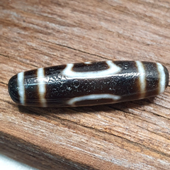 Himalayan Indo Tibetan Dzi Bead Amulet Necklace