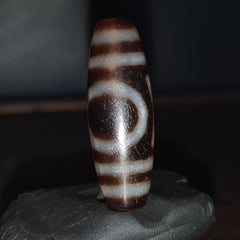 Tibetan Old Agate Dzi Bead ‘ 2 Eyes ’ Circle & Square TOTEM Amulet Pendant