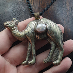 Wonderful Pearl on Mysterious Animal Figurine pendent Tibetan Pendant necklace