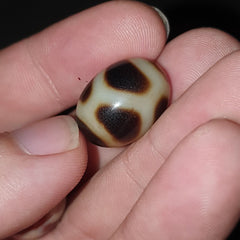 Lot 4 Beads Indo Tibetan unique Patterns Agate Dzi Amulet Beads