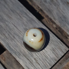 Indo Tibetan unique Tiger Teeth Pattern Agate Dzi Amulet Bead