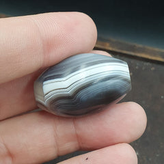 Rare Antique Natural gray Agate Stone Bead From India #GRY-3