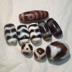 Lot 9 Vintage Tibetan Unique pattern Eyes Agate stone Dzi Bead Amulet