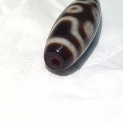 Vintage Old Himalayan Indo Tibetan 7 Eyes Agate Beads Unique pattern